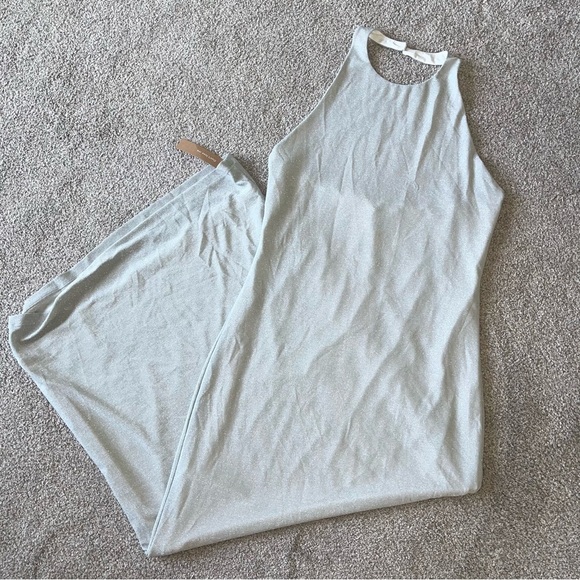 Reformation Selene Knit Dress in Silver Sparklr L Halter Neck Open Back NWT - Picture 5 of 12